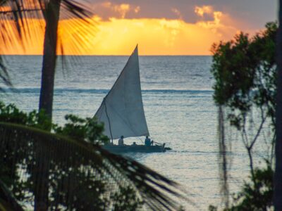8-DAY BUDGET CAMPING SAFARI AND ZANZIBAR BEACH HOLIDAY